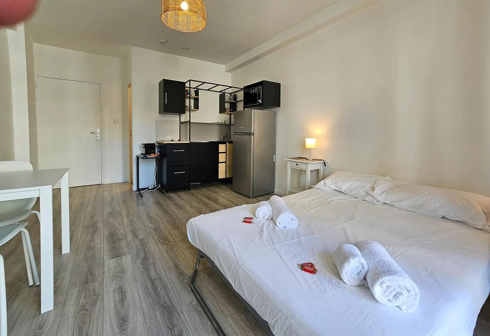 Stella Monte 2 Ac Wifi 4 Pers Apartment Nice